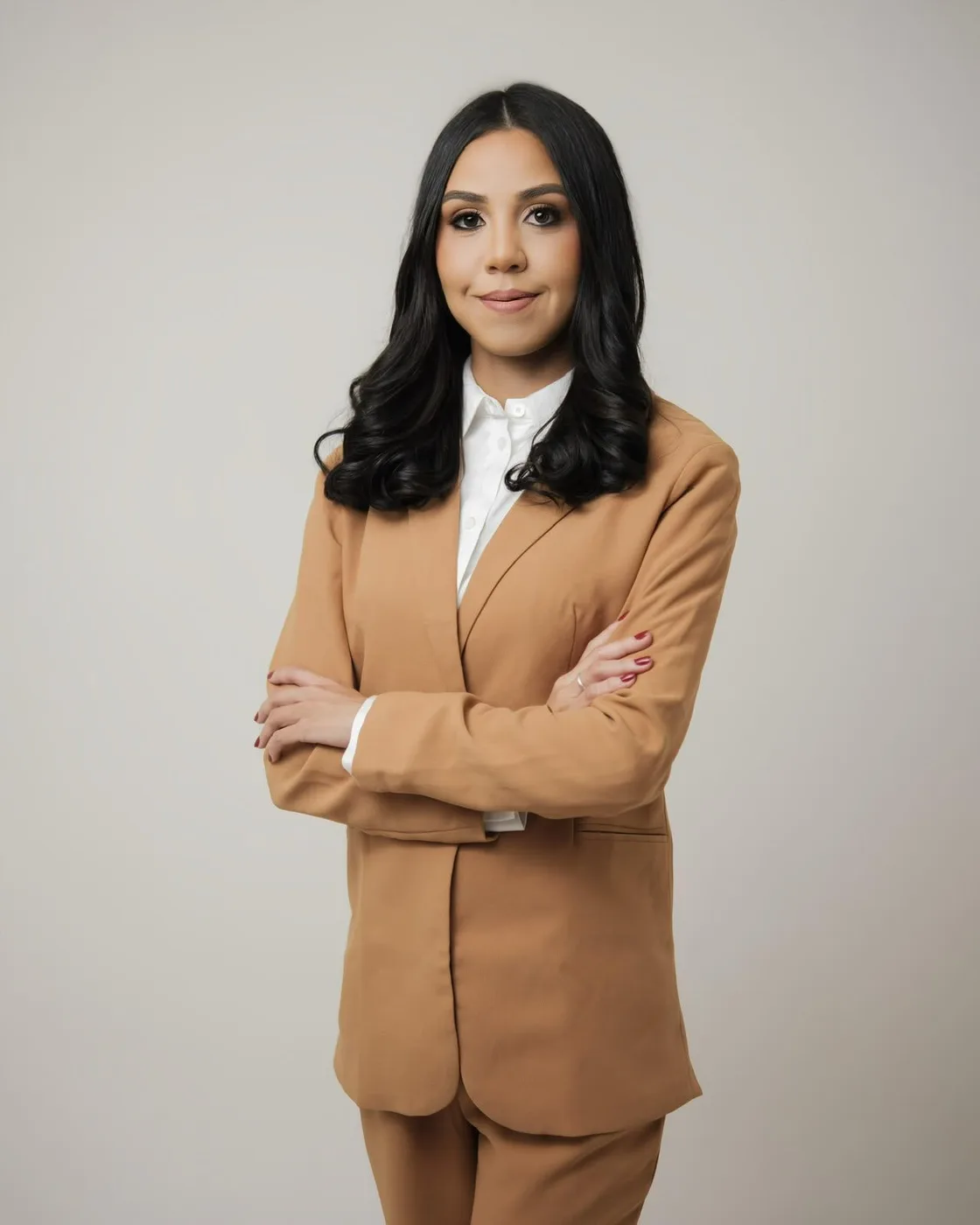 Raquel Mascarenhas, advogada em Salvador, pronta para atender pelo WhatsApp